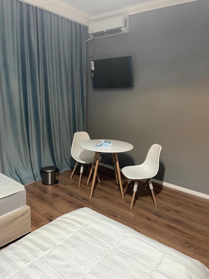 Hotel Mandarin Atyraū Zewnętrze zdjęcie